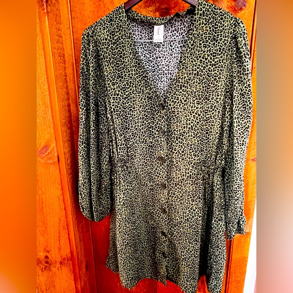 abound brand dress size Large